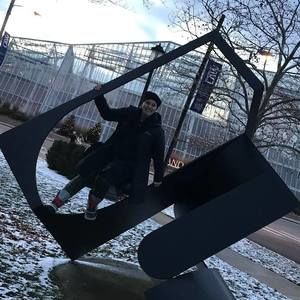 Meet your Posher, Gloria